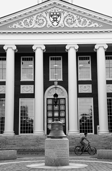 還在糾結(jié)選哪個學(xué)校？ 美國最有價值大學(xué)出爐